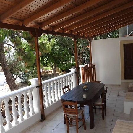 Traditional Villa Efterpi Chalki Town Luaran gambar